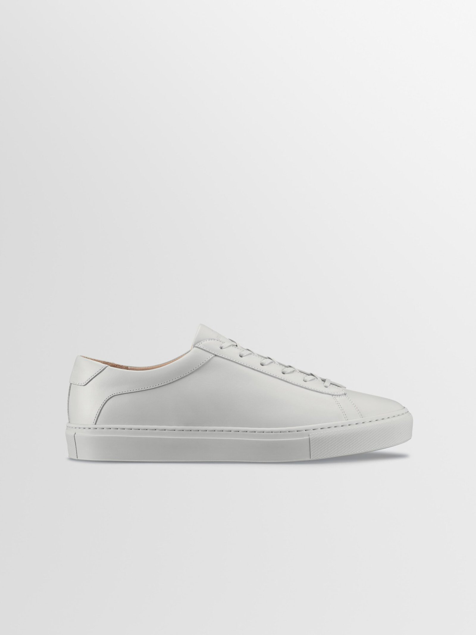 Capri-V2-sandstone-1-min_91229d0d-84a3-443f-93e4-d95b4f1da5c4 Capri Leather Sneaker in Sandstone - Image 1