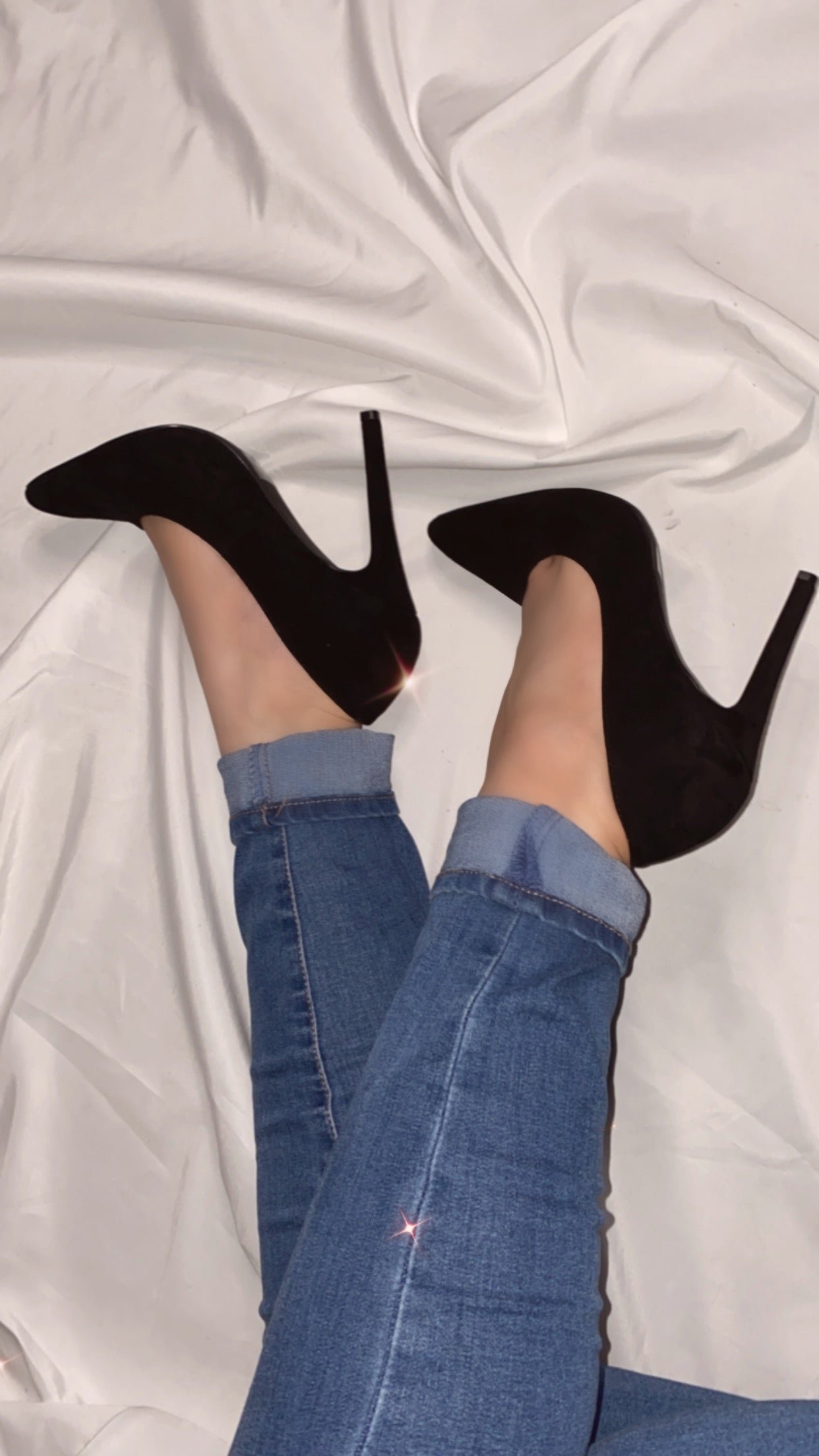 image_53bfc8dd-8cdb-47ac-98fd-a446d68ac8eb.jpg Brandy Pump - Black - Image 1